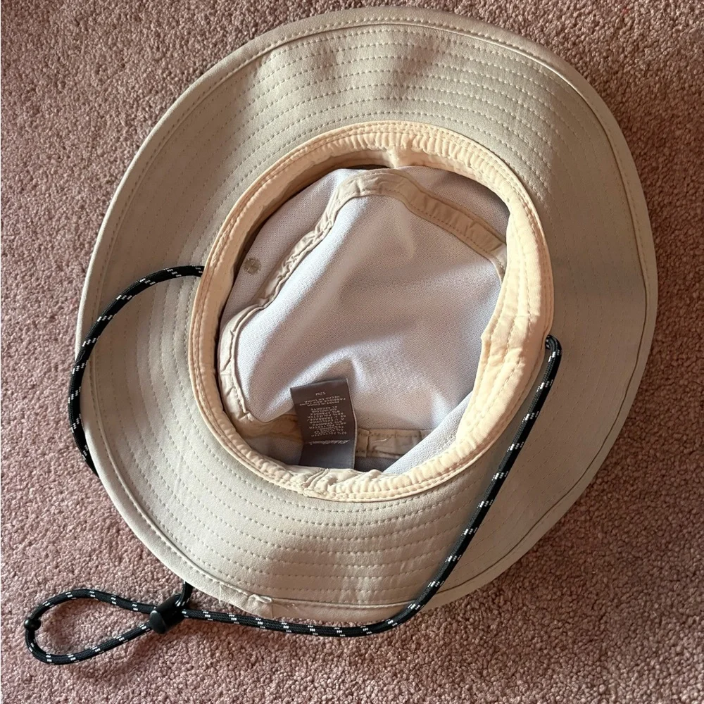 Eddie Bauer Exploratioj hat small medium NWT - Picture 4 of 4